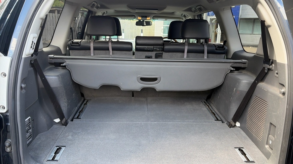 Toyota Land Cruiser 3L Lc5 White #13