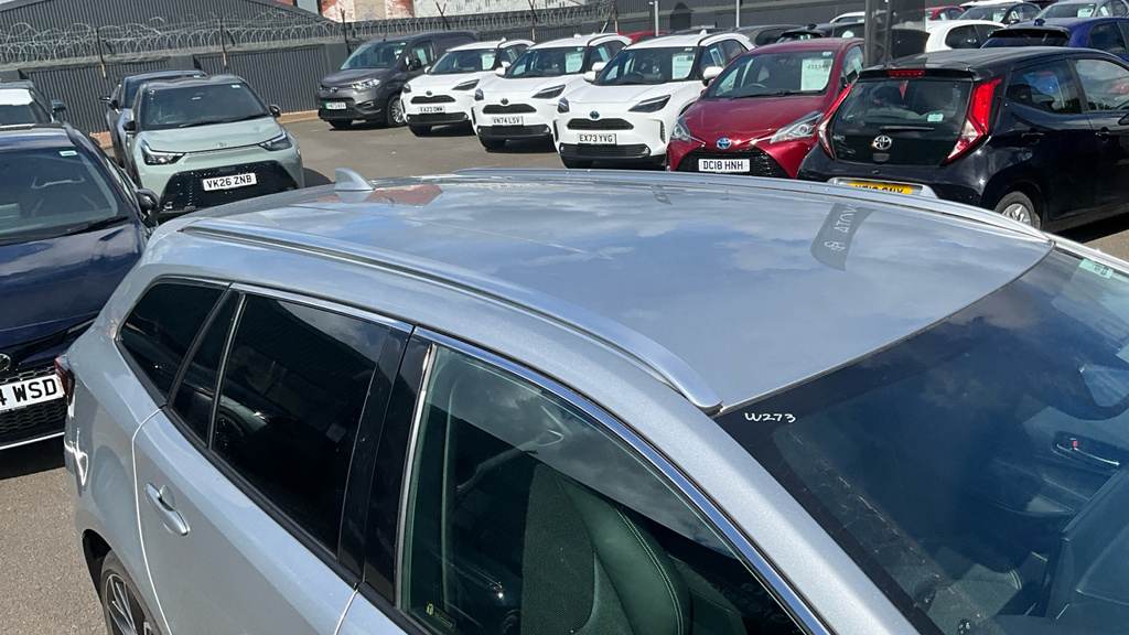 Toyota Corolla 1.8 Vvt-h Design Cvt Euro 6 Ss Blue #32