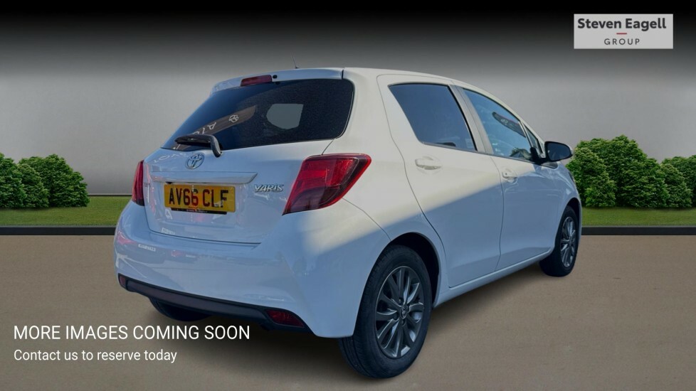 Toyota Yaris 1.33 Vvt-i Design Silver #4