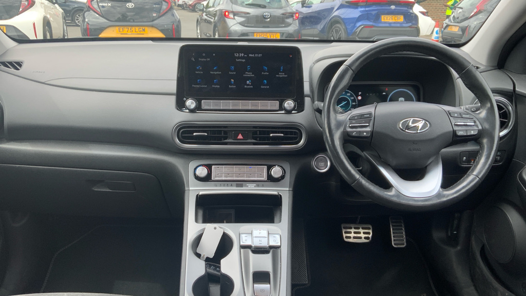 Hyundai Kona 39Kwh Premium 10.5Kw Charger LT22NKO Black #6