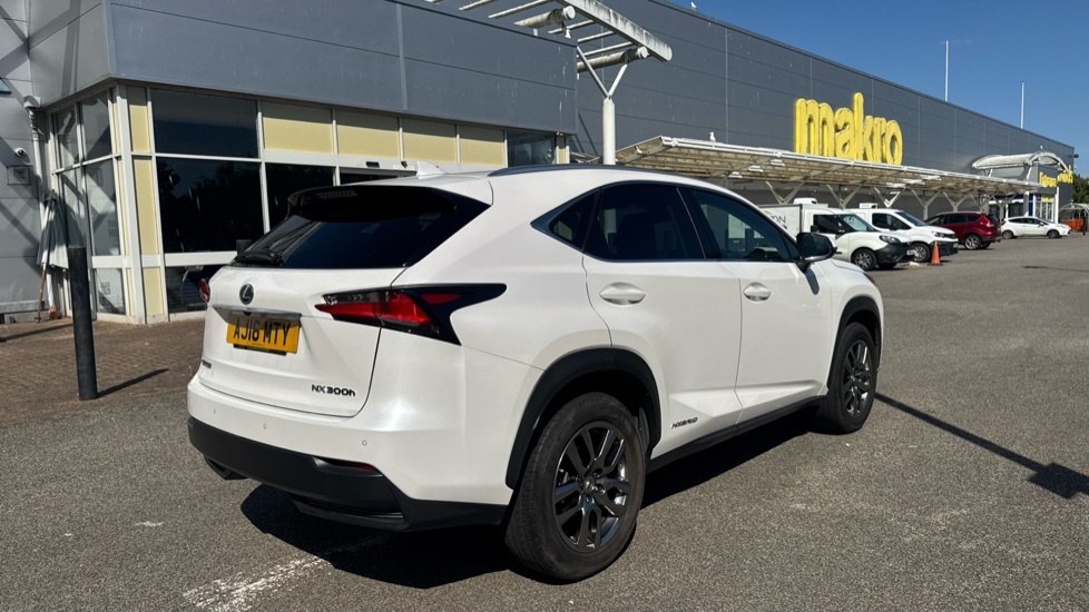 Lexus NX 4X4 2.5 F Sport E-cvt 4Wd Euro 6 Ss 20161 White #25