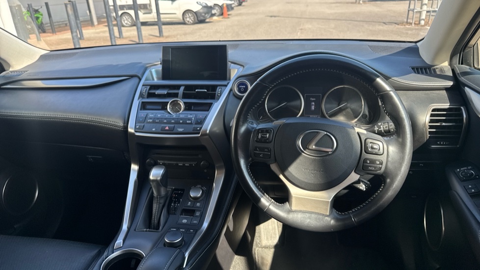 Lexus NX 4X4 2.5 F Sport E-cvt 4Wd Euro 6 Ss 20161 White #7