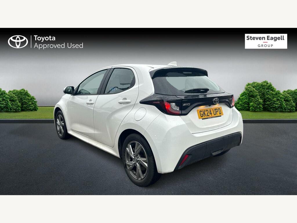 Toyota Yaris 1.5 Vvt-h Icon E-cvt Euro 6 Ss White #4