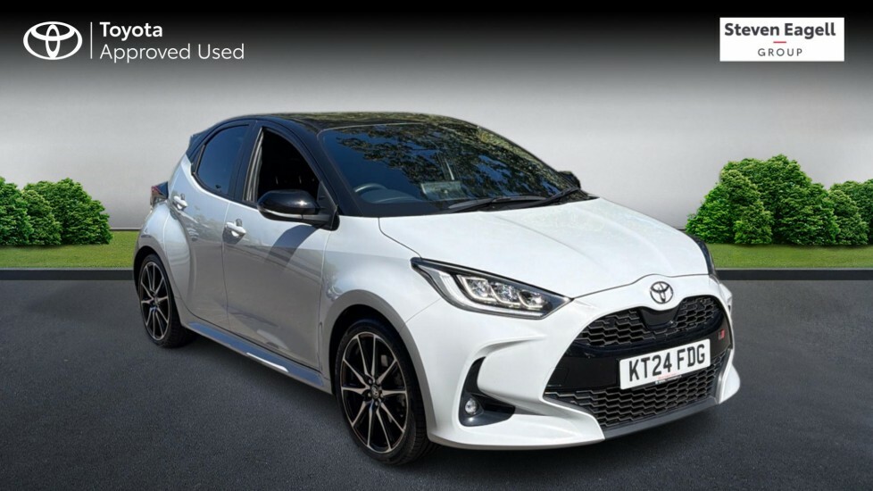 Toyota Yaris 1.5 Vvt-h Gr Sport Hatchback Hybrid E-c Grey