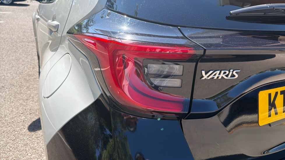 Toyota Yaris 1.5 Vvt-h Excel E-cvt Euro 6 Ss Blue #21