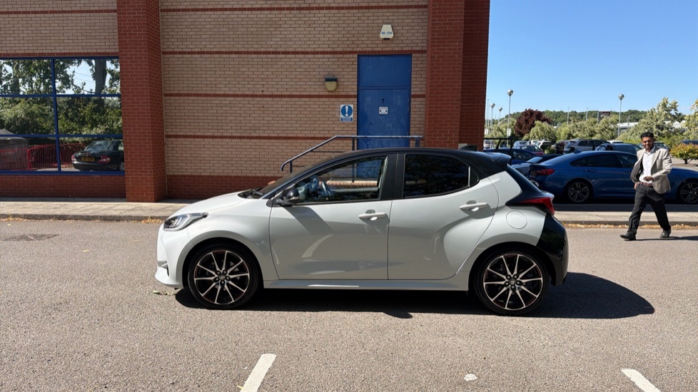 Toyota Yaris 1.5 Vvt-h Excel E-cvt Euro 6 Ss Blue #24
