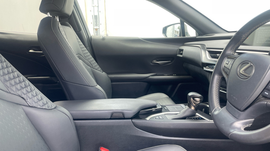 Lexus UX 2.0 250H F Sport E-cvt Euro 6 Ss Black #13