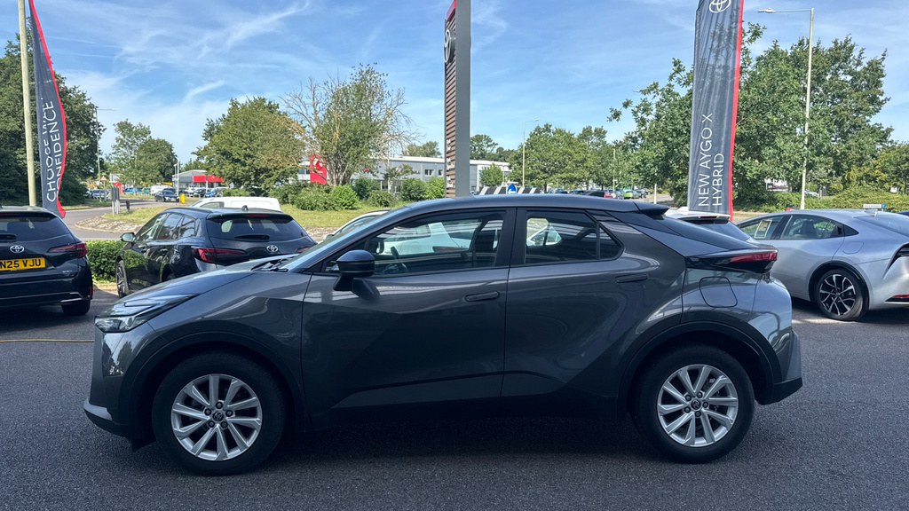 Toyota C-Hr Gr Sport Grey #24