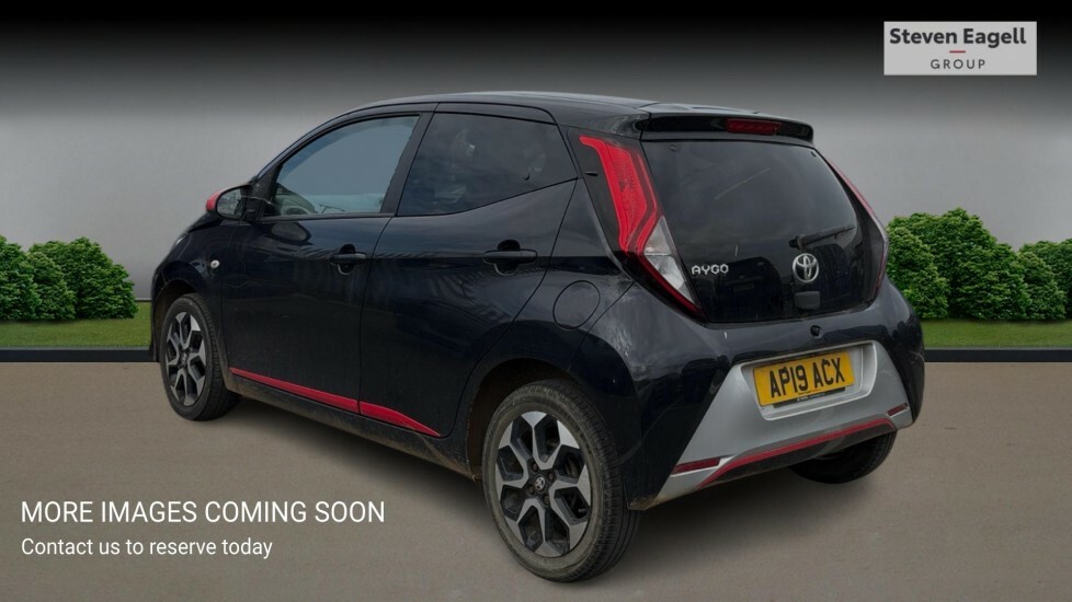 Toyota Aygo 1.0 Vvt-i X-trend Euro 6 Black #2