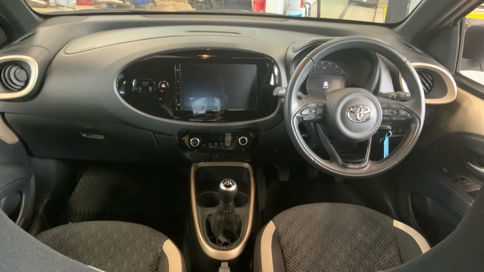 Toyota Aygo X 1.0 Vvt-i Edge Hatchback Euro 6 Black #6