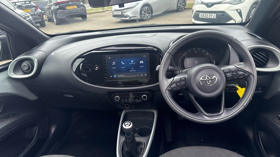 Toyota Aygo X 1.0 Vvt-i Edge Hatchback Euro 6 Green #6