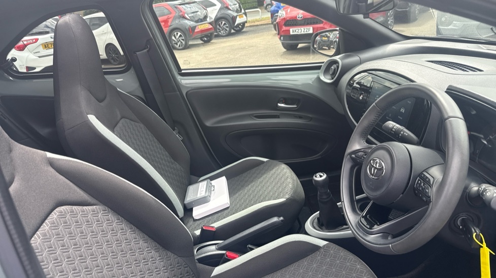 Toyota Aygo X 1.0 Vvt-i Edge X-shift Euro 6 Ss Blue #12