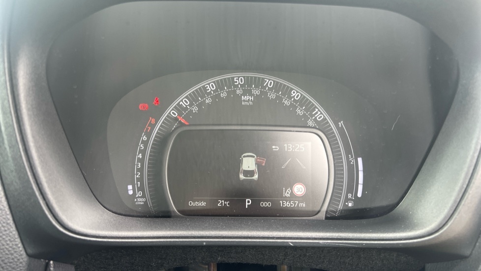Toyota Aygo X 1.0 Vvt-i Edge X-shift Euro 6 Ss Green #11