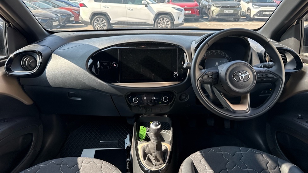 Toyota Aygo X 1.0 Vvt-i Exclusive Euro 6 Ss GU25DKF Beige #6