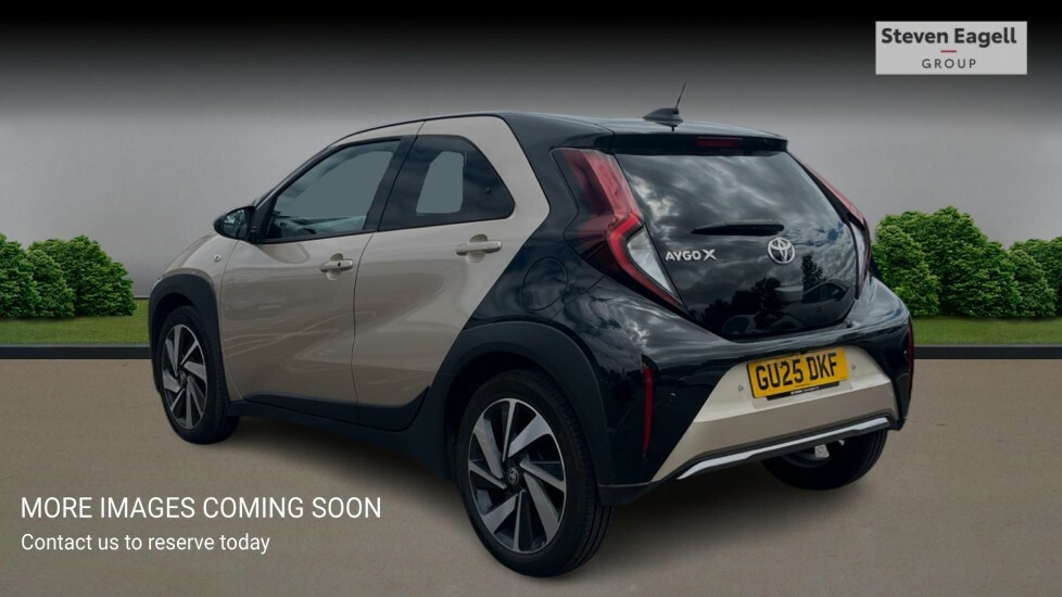 Toyota Aygo X 1.0 Vvt-i Exclusive Black #2