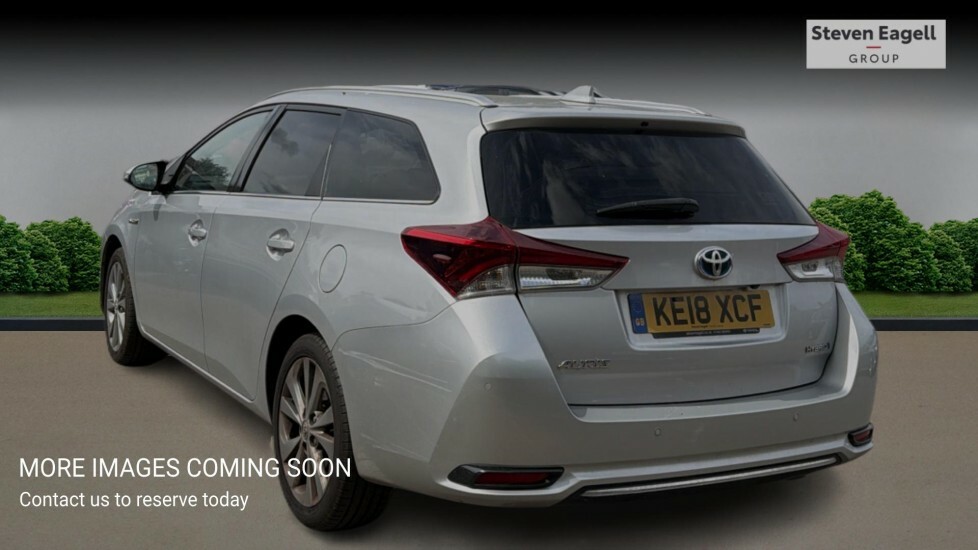 Toyota Auris 1.8 Vvt-h Excel Touring Sports Cvt Euro 6 Ss Silver #2