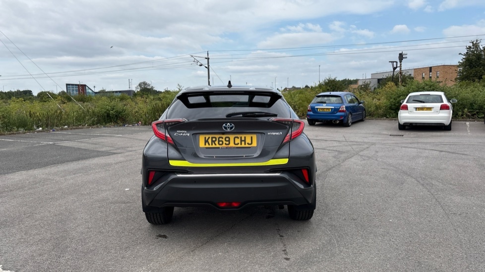 Toyota C-Hr 1.8 Vvt-h Dynamic Cvt Euro 6 Ss Grey #26