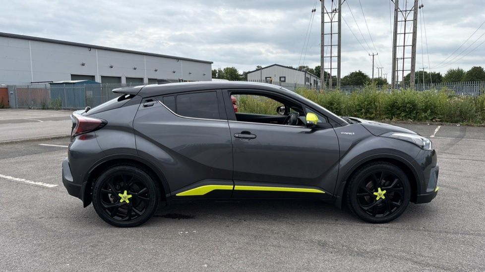 Toyota C-Hr 1.8 Vvt-h Dynamic Cvt Euro 6 Ss Grey #23