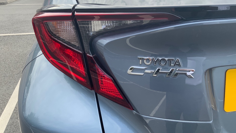 Toyota C-Hr 1.8 Hybrid Design #21