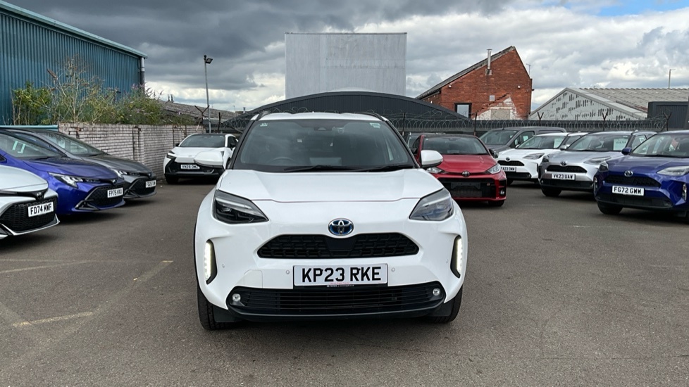 Toyota Yaris Cross Design White #22