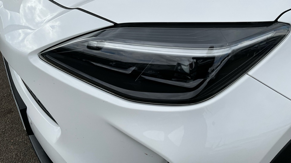 Toyota Yaris Cross Design White #20