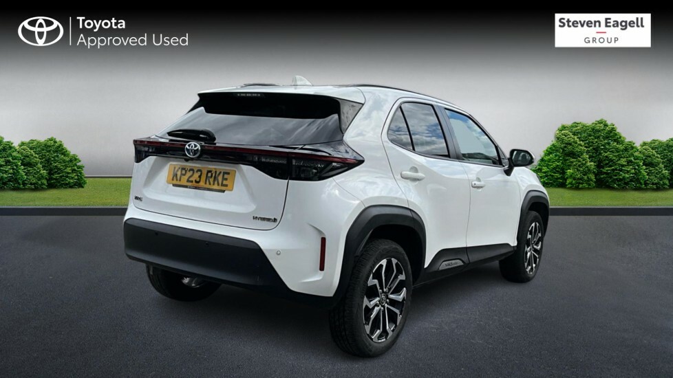 Toyota Yaris Cross 1.5 Vvt-h Design E-cvt Euro 6 Ss White #2