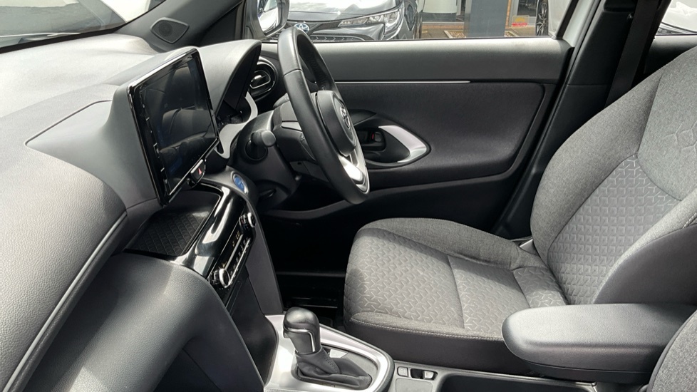 Toyota Yaris Cross 1.5 Vvt-h Design E-cvt Euro 6 Ss White #5