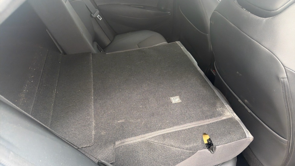 Toyota Corolla 1.8 Vvt-i Hybrid Icon Cvt Blue #18