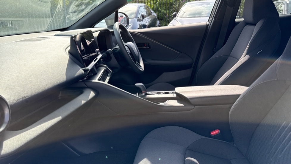 Toyota C-Hr 1.8 Vvt-h Design Cvt Euro 6 Ss Silver #5