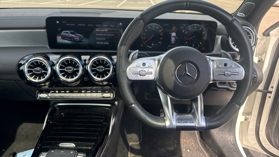 Mercedes-Benz A Class 2.0 A35 Amg Edition Premium Plus 7G-dct 4Matic E White #6