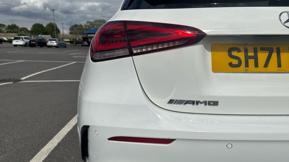 Mercedes-Benz A Class 1.3 A180 Sport Edition Executive 7G-dct Euro 6 Red #21