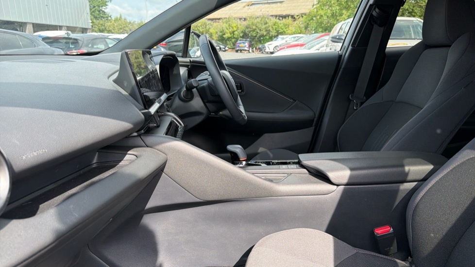 Toyota C-Hr 2.0 Vvt 13.6Kwh Design Cvt Euro 6 Ss Grey #5