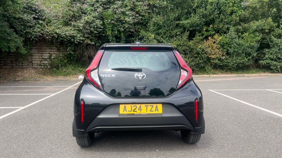 Toyota Aygo X 1.0 Vvt-i Edge X-shift Euro 6 Ss Red #26