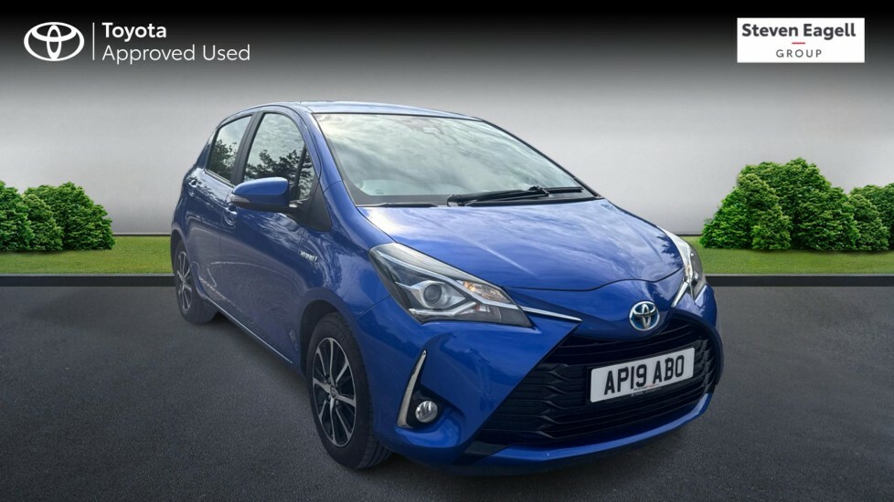 Toyota Yaris 1.5 Vvt-h Icon Tech E-cvt Euro 6 Ss Blue