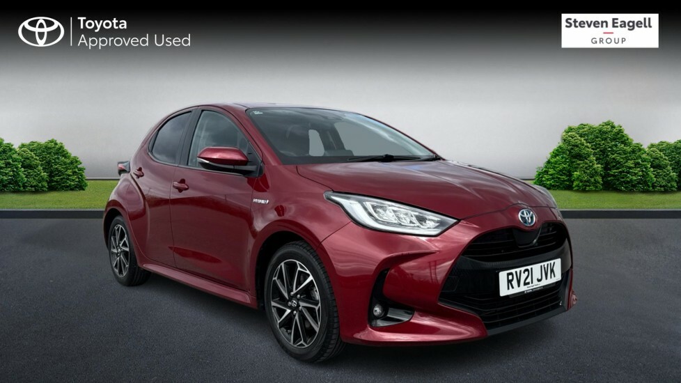 Toyota Yaris 1.5 Vvt-h Design E-cvt Euro 6 Ss Red