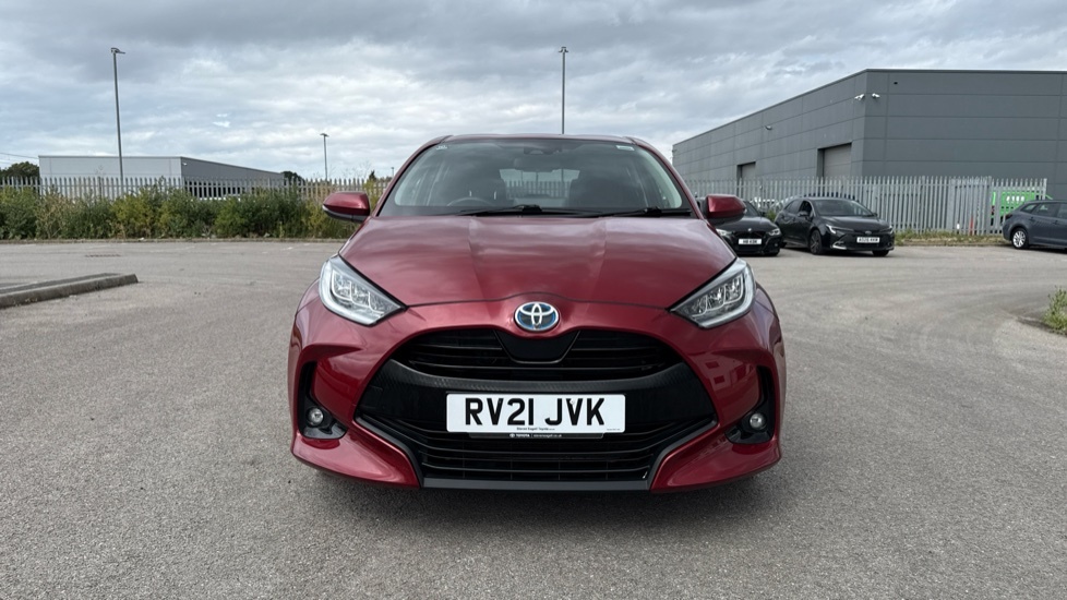 Toyota Yaris 1.5 Vvt-h Design E-cvt Euro 6 Ss Black #22