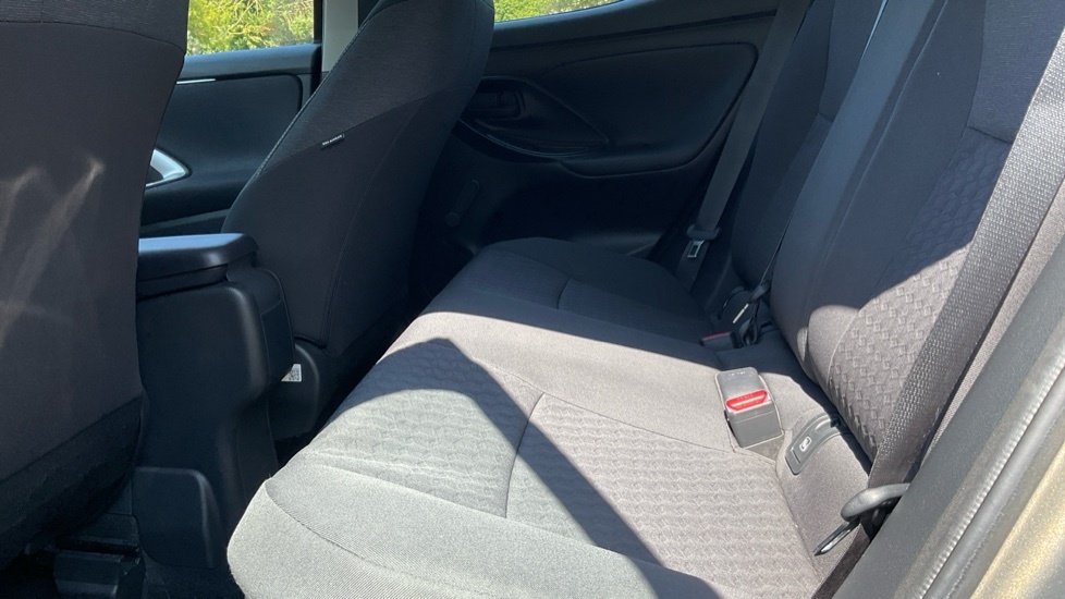 Toyota Yaris 1.5 Vvt-h Icon Hatchback Hybrid E-cvt E Blue #15