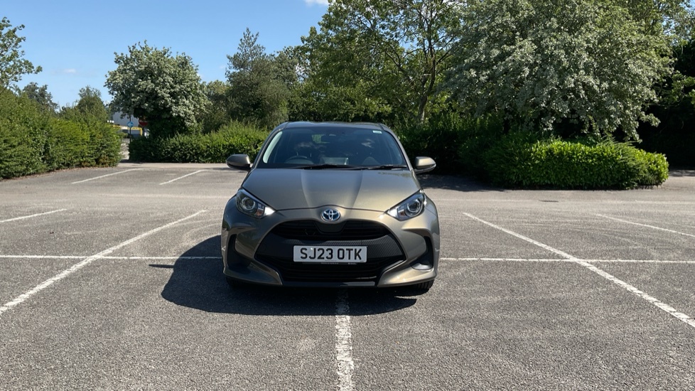 Toyota Yaris 1.5 Vvt-h Icon Hatchback Hybrid E-cvt E Blue #22
