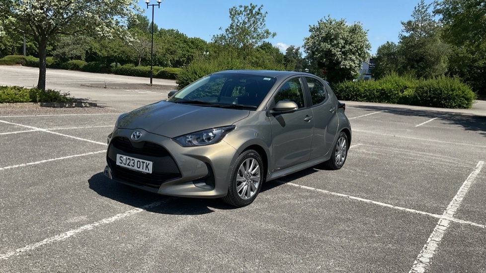 Toyota Yaris 1.5 Vvt-h Icon Hatchback Hybrid E-cvt E Blue #36
