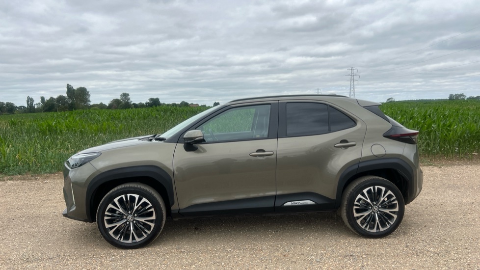 Toyota Yaris Cross Design Grey #24