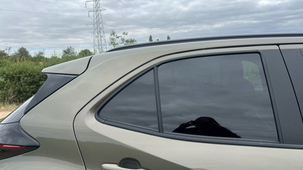 Toyota Yaris Cross Design Grey #39