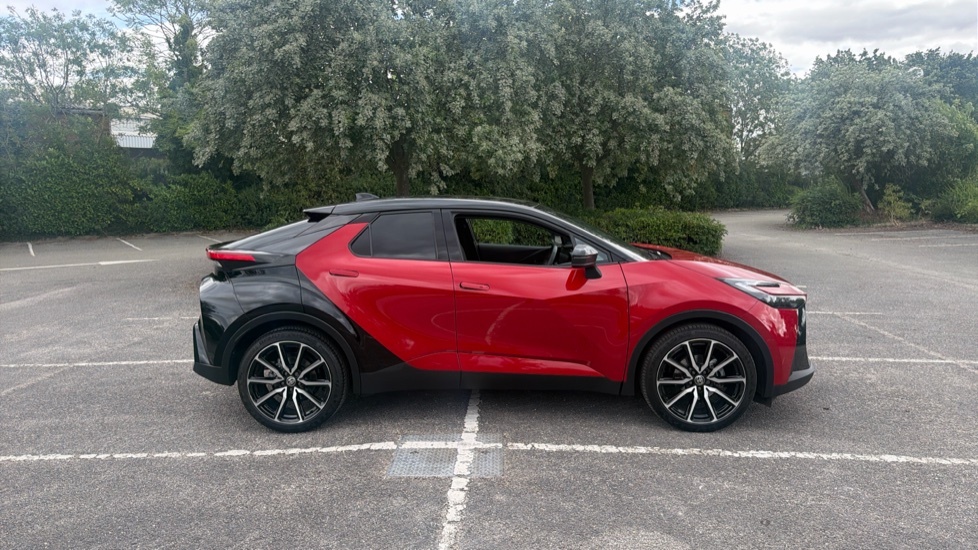 Toyota C-Hr 1.8 Hybrid Design Cvt Black #23