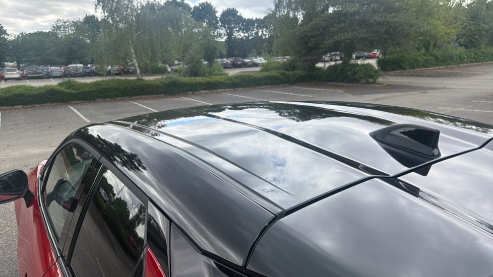 Toyota C-Hr 1.8 Hybrid Design Cvt Black #34