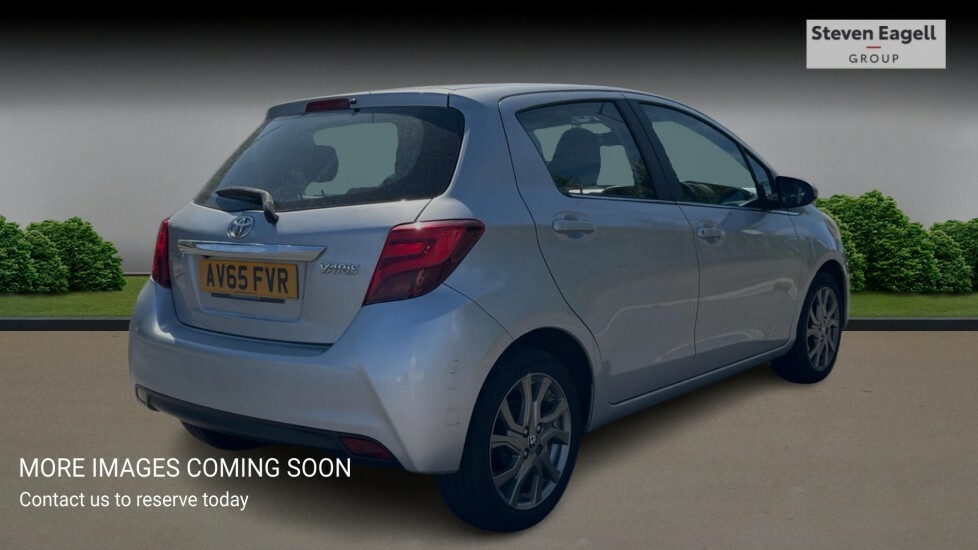 Toyota Yaris 1.33 Vvt-i Icon White #4
