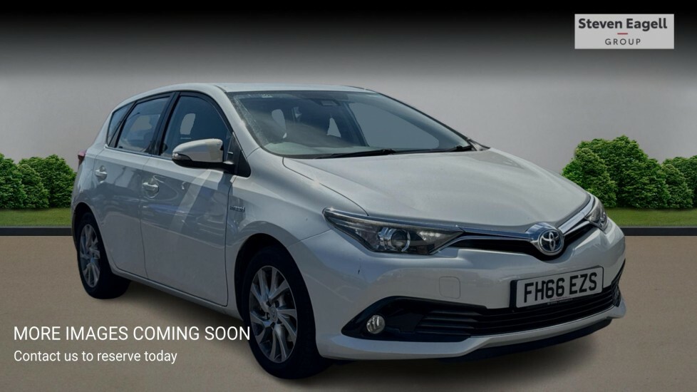 Toyota Auris 1.8 Vvt-h Business Edition Cvt Euro 6 Ss S White