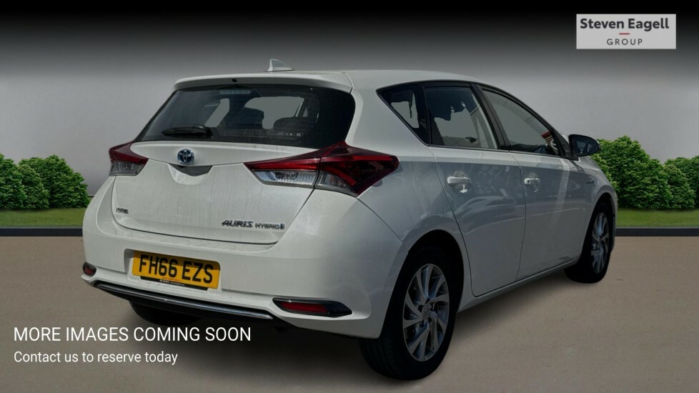 Toyota Auris 1.8 Vvt-h Business Edition Cvt Euro 6 Ss S White #4