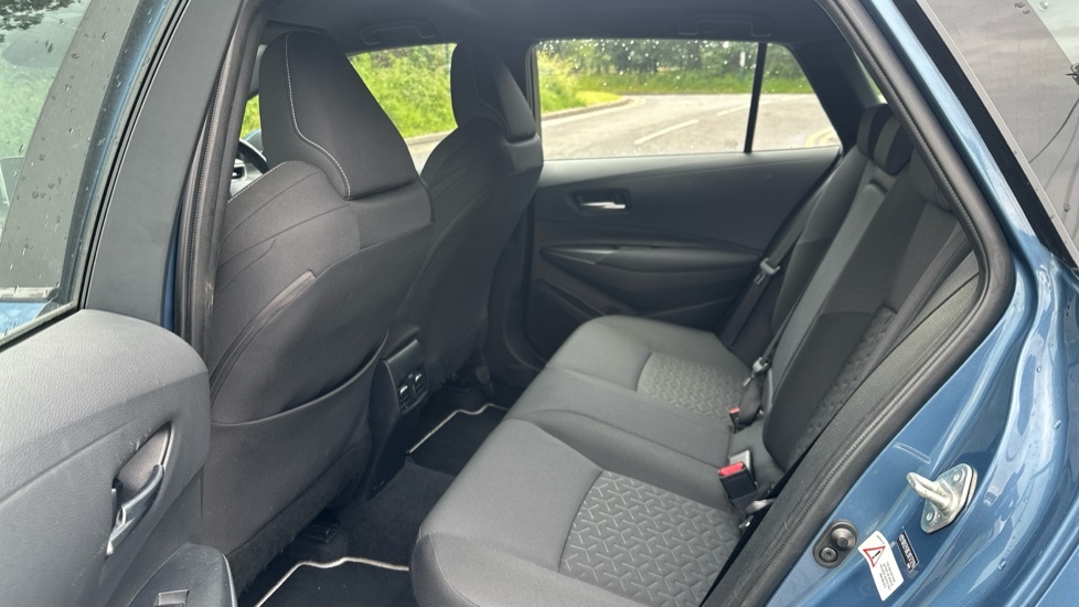 Toyota Corolla 2.0 Vvt-i Hybrid Gr Sport Cvt White #15