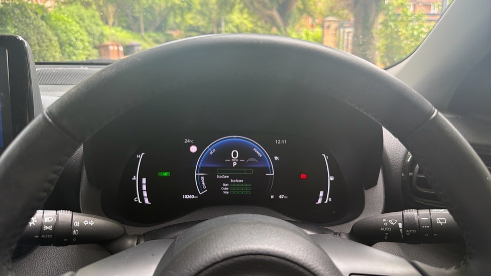 Toyota Yaris 1.5 Hybrid Design Blue #11