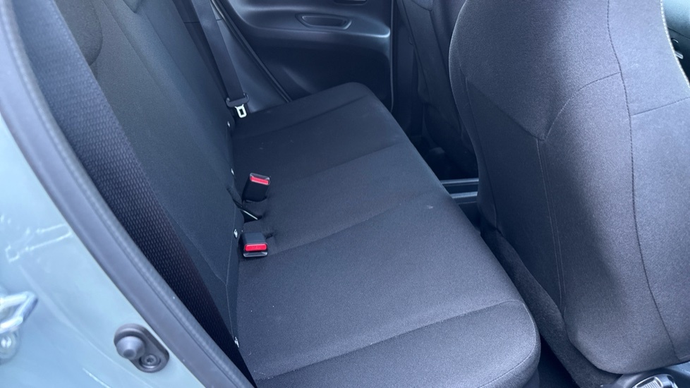 Toyota Aygo X 1.5 Hybrid Gr Sport Cvt Hatchback  #8