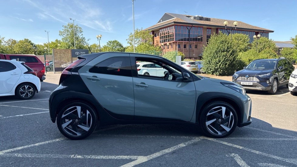 Toyota Aygo X 1.5 Hybrid Gr Sport Cvt Hatchback  #23
